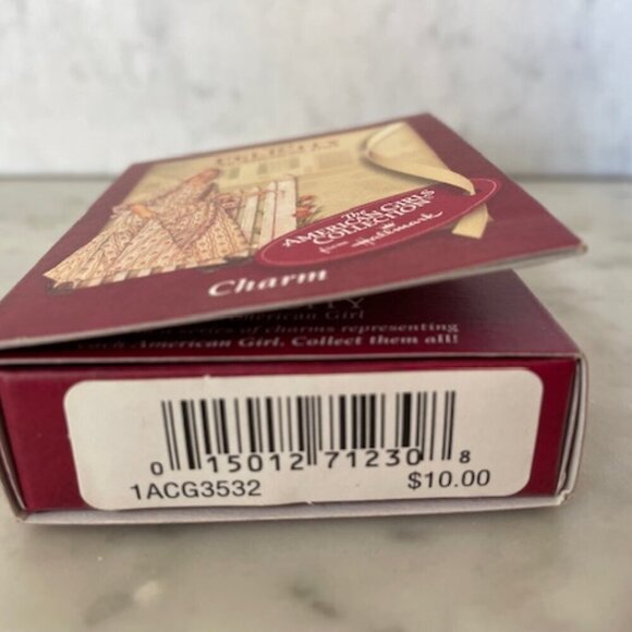 AMERICAN GIRL HALLMARK Felicity Charm 2002 - Picture 11 of 12